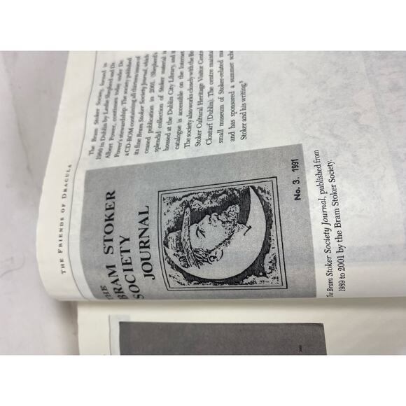 The New Annotated Dracula by Bram Stoker - Picture 5 of 8